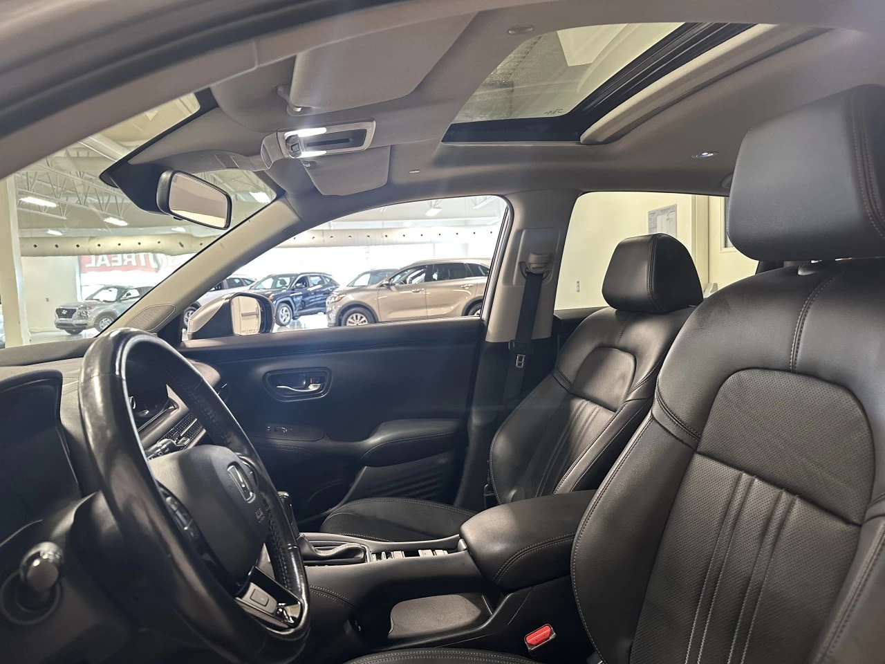 2024 Honda HR-V EX-L Navi https://www.lombardihonda.com/resize/b990ff35b810a3abc0cc817b2ca24889-1