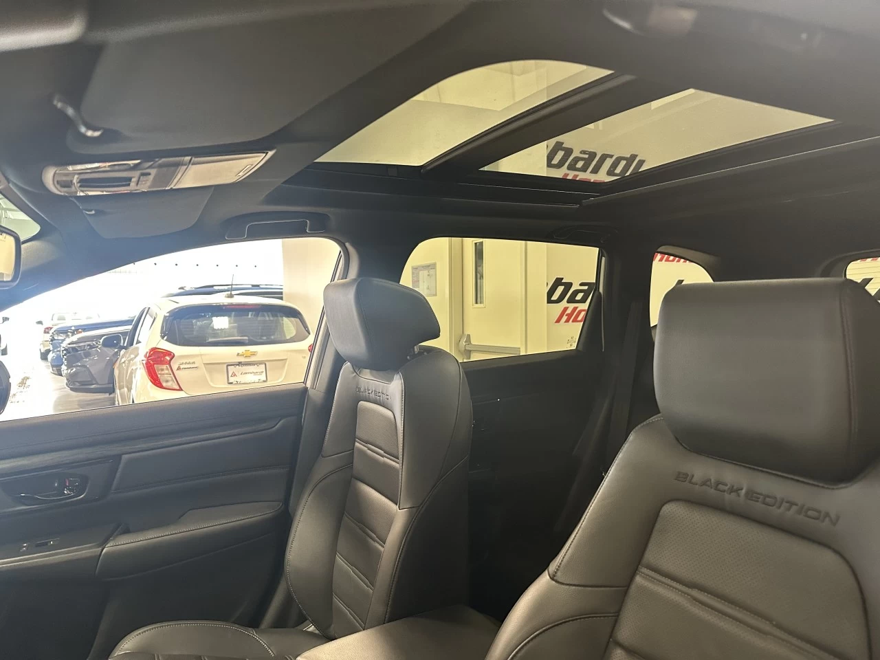 2020 Honda CR-V Touring/Black Edition Main Image