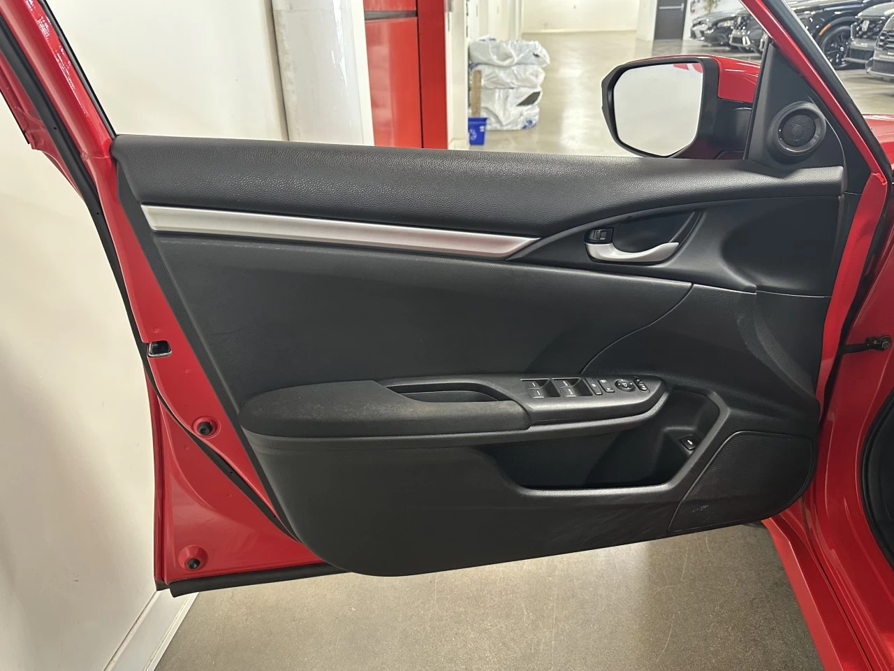 2019 Honda Civic LX Image principale
