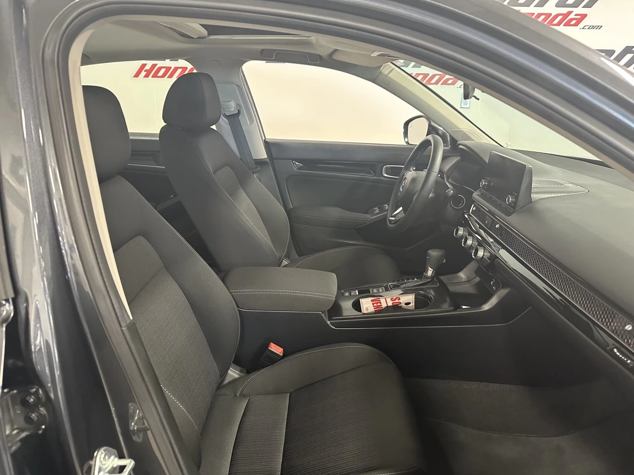 2024 Honda Civic
                                                    EX Image principale