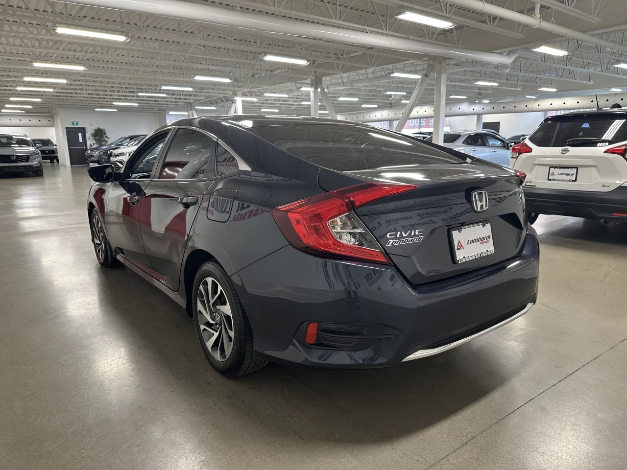 2019 Honda Civic EX Main Image