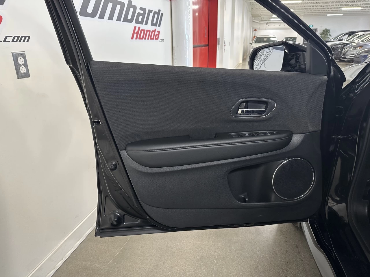 2022 Honda HR-V Sport Main Image