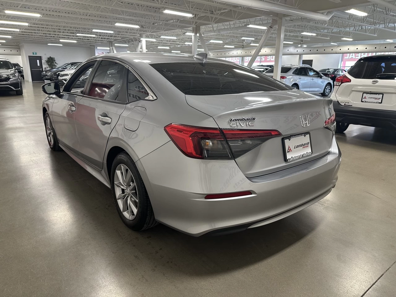 2022 Honda Civic EX Main Image