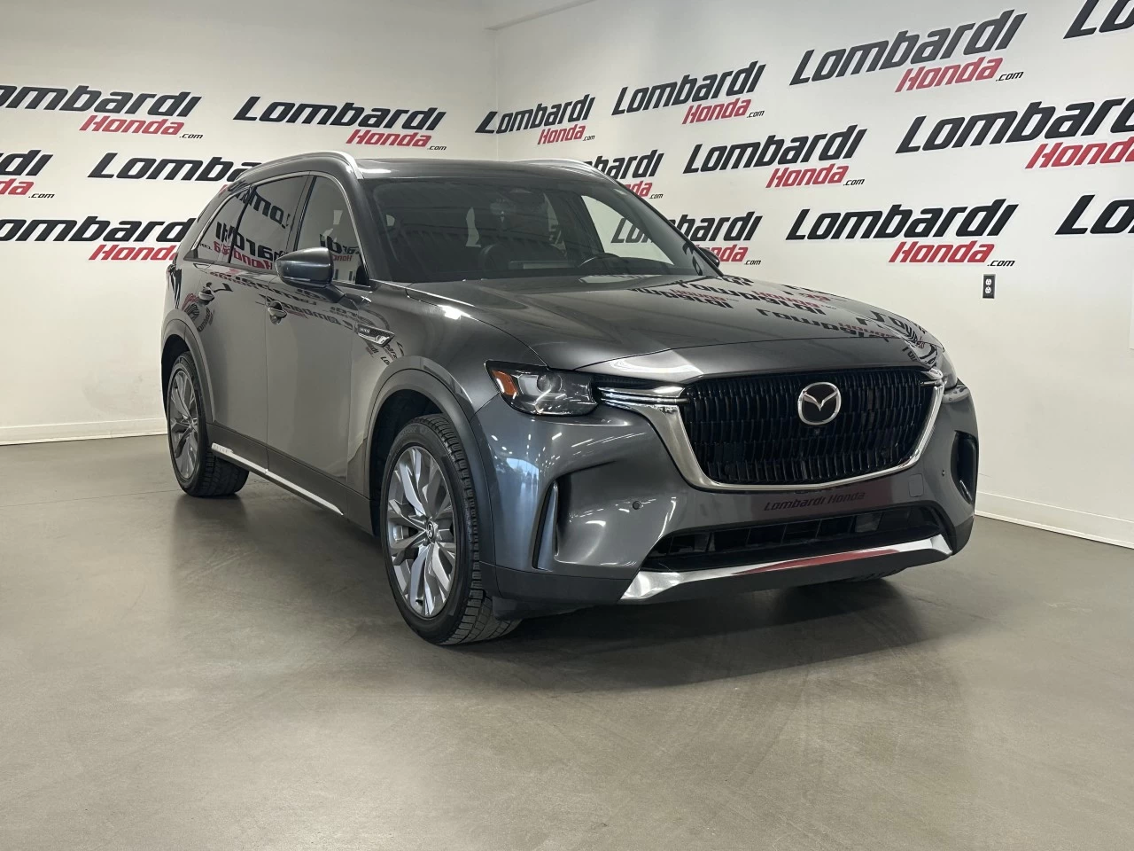 2024 Mazda CX-9 GT-P https://www.lombardihonda.com/resize/b990ff35b810a3abc0cc817b2ca24889-1