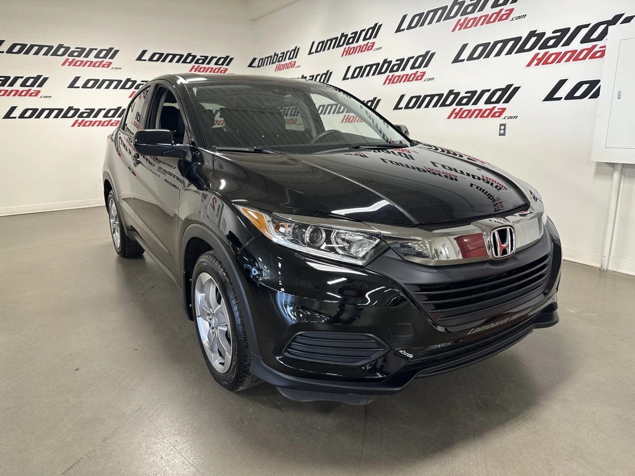 2020 Honda HR-V LX Main Image