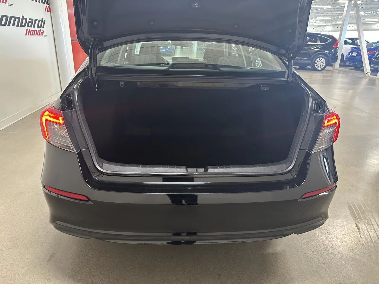 2022 Honda Civic
                                                    EX Image principale