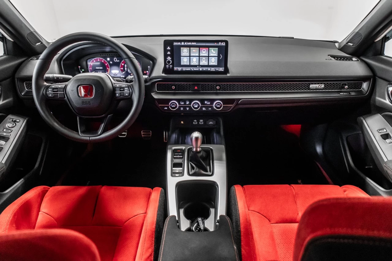 2023 Honda Civic TYPE R https://www.lombardihonda.com/resize/b990ff35b810a3abc0cc817b2ca24889-1
