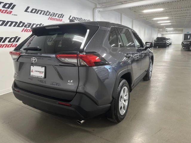 Toyota RAV4 LE 2024