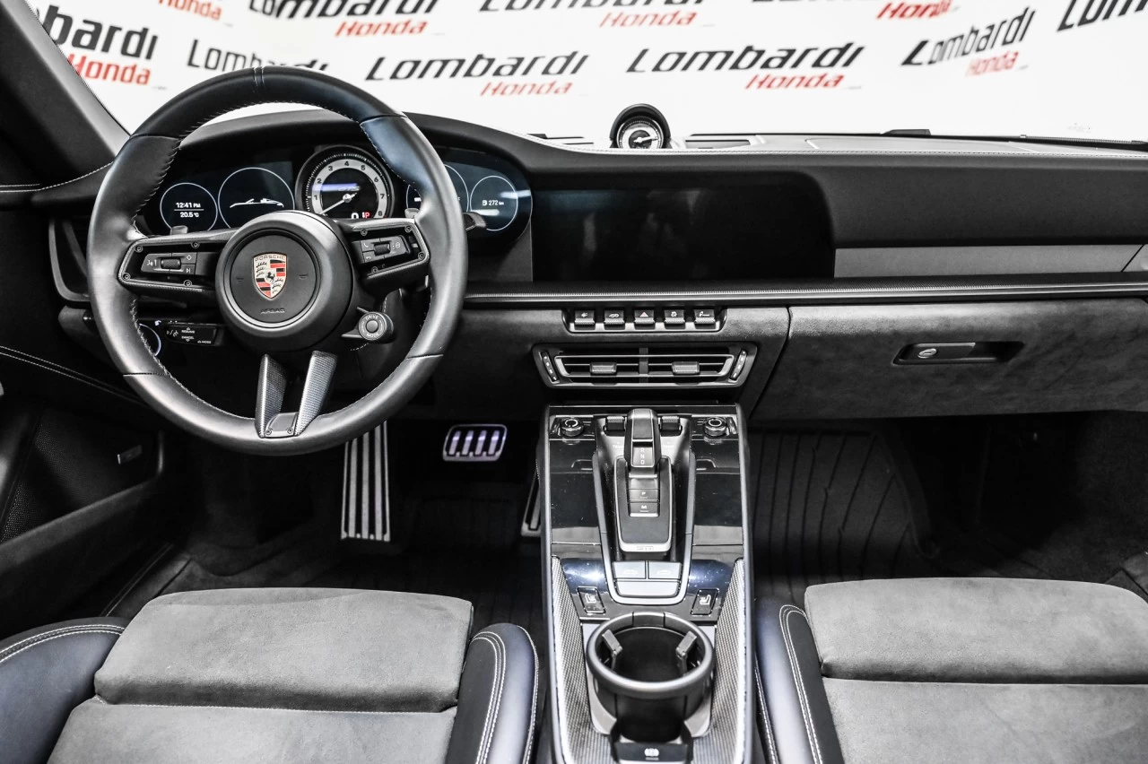 2024 Porsche 911 Targa 4 GTS Main Image