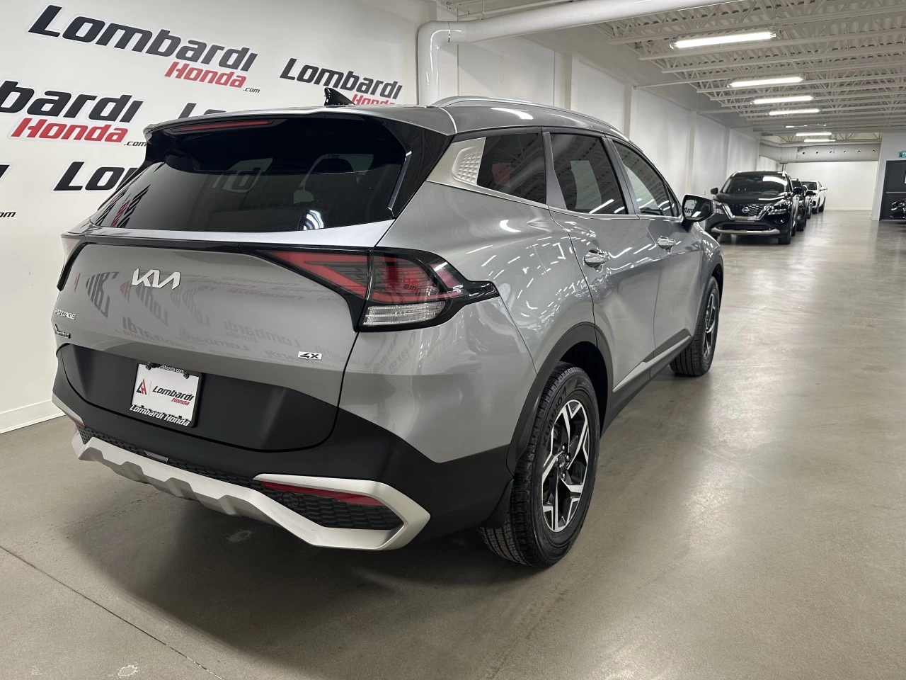 2024 Kia Sportage LX Main Image