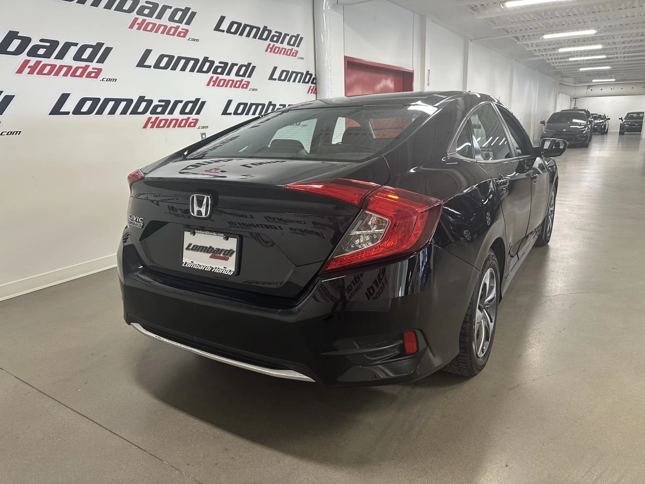 2020 Honda Civic
                                                    LX Main Image