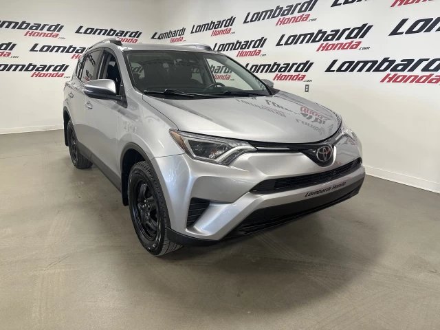 Toyota RAV4 LE 2018