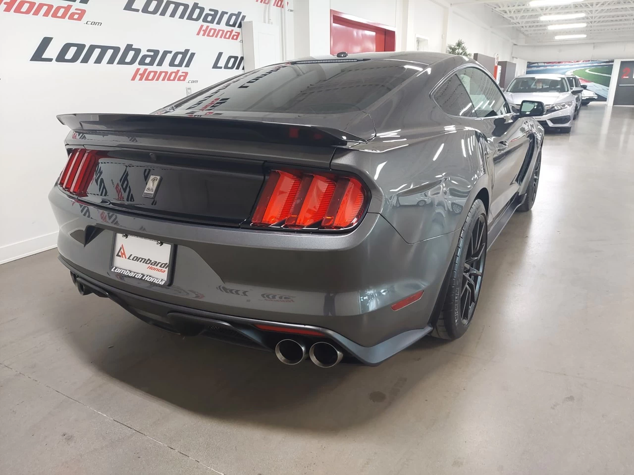 2017 Ford Mustang Shelby GT350 https://www.lombardihonda.com/resize/b990ff35b810a3abc0cc817b2ca24889-1