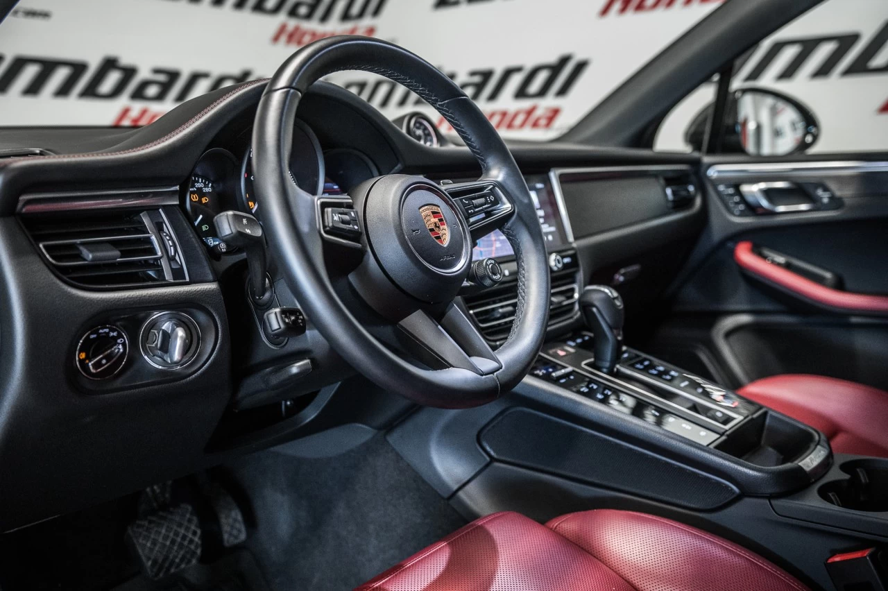 2024 Porsche Macan GTS https://www.lombardihonda.com/resize/b990ff35b810a3abc0cc817b2ca24889-1