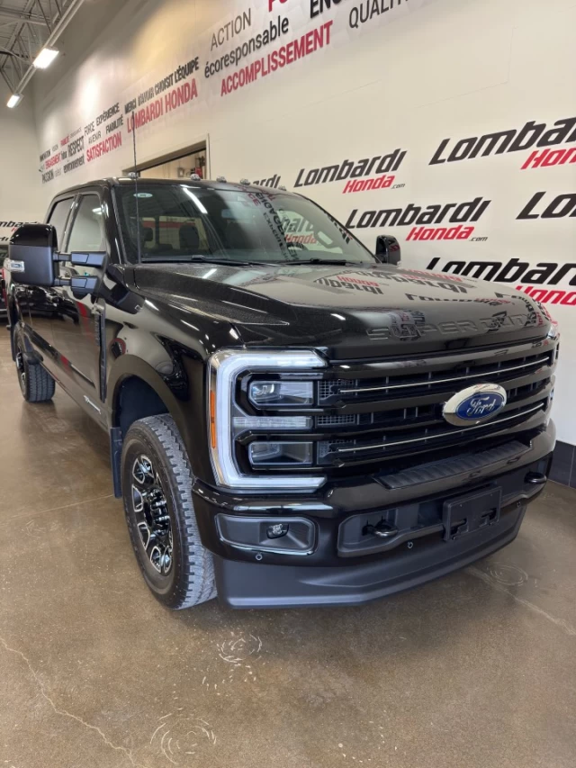 Ford F-250 Platinum 2025