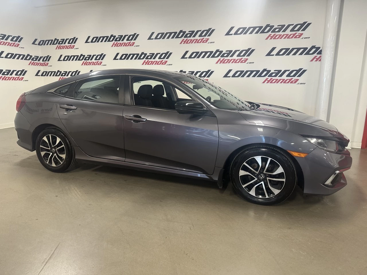 2020 Honda Civic Berline LX Main Image