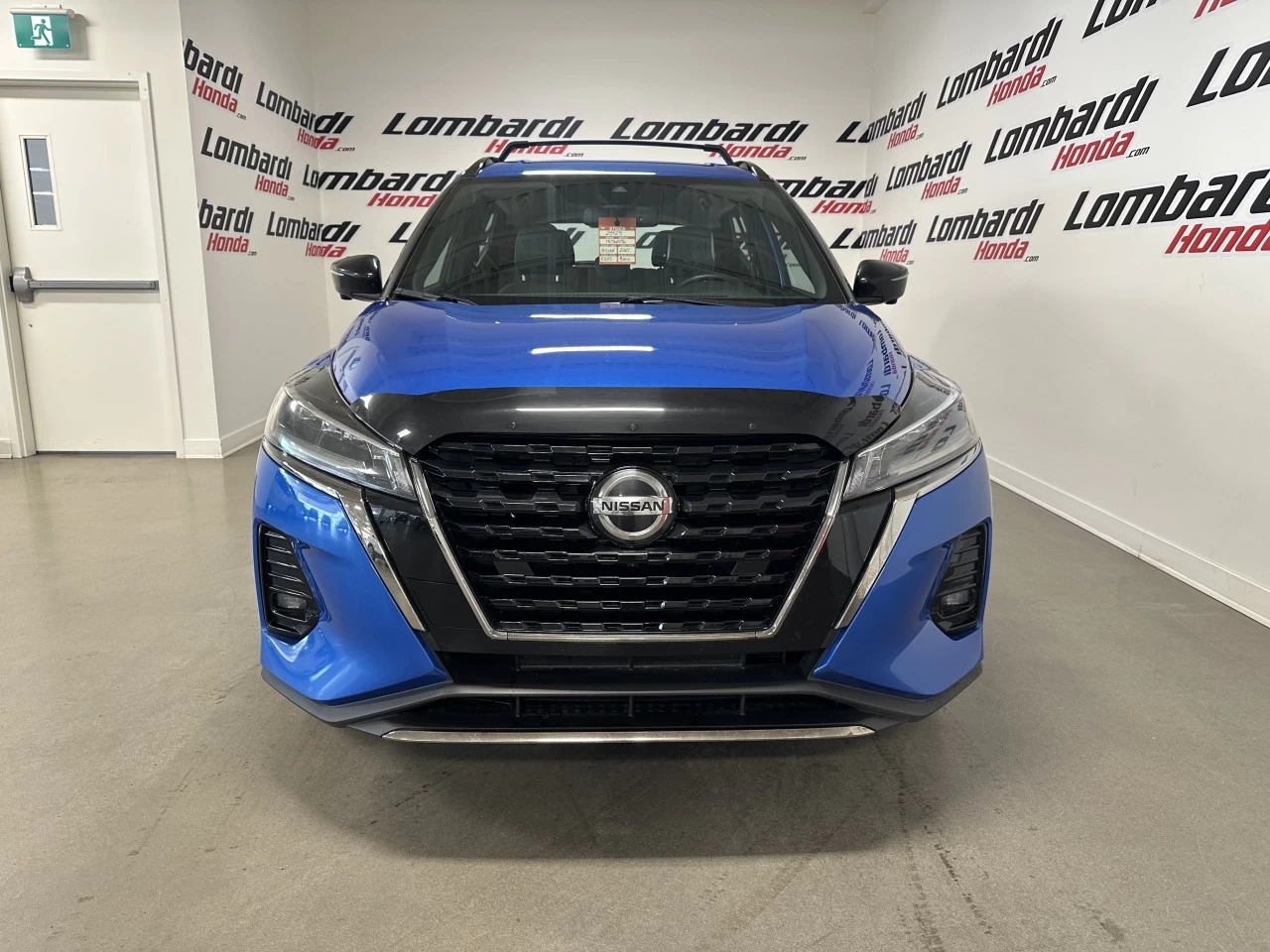 2021 Nissan Kicks SR https://www.lombardihonda.com/resize/b990ff35b810a3abc0cc817b2ca24889-1