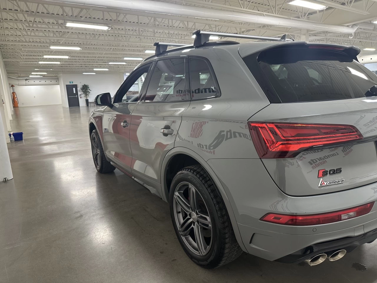 2022 Audi SQ5 Progressiv Main Image