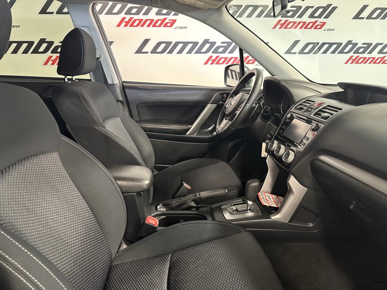2018 Subaru Forester
                                                    Convenience Image principale