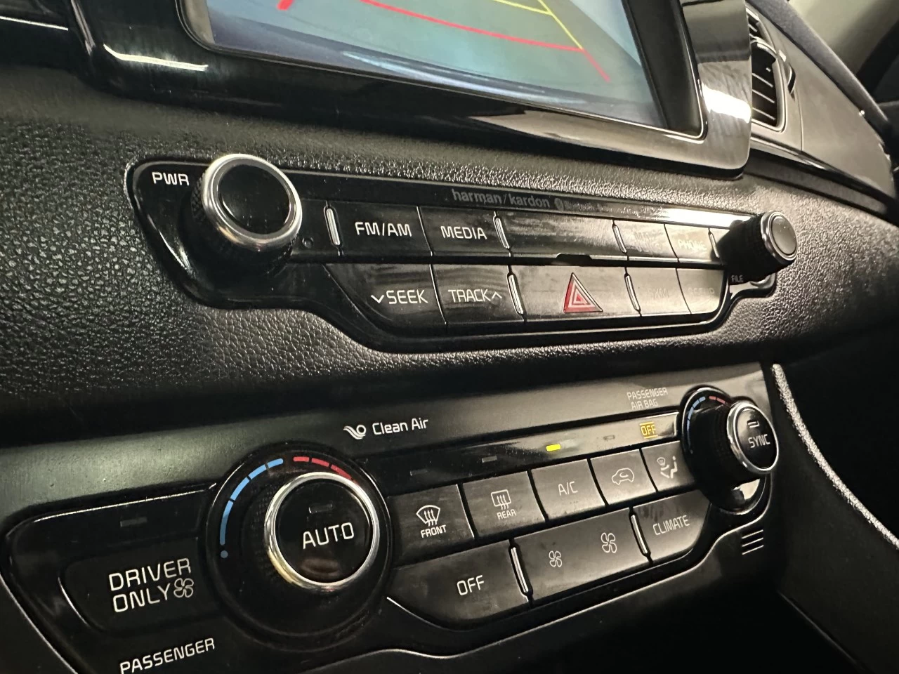 2017 Kia Niro EX Touring Image principale