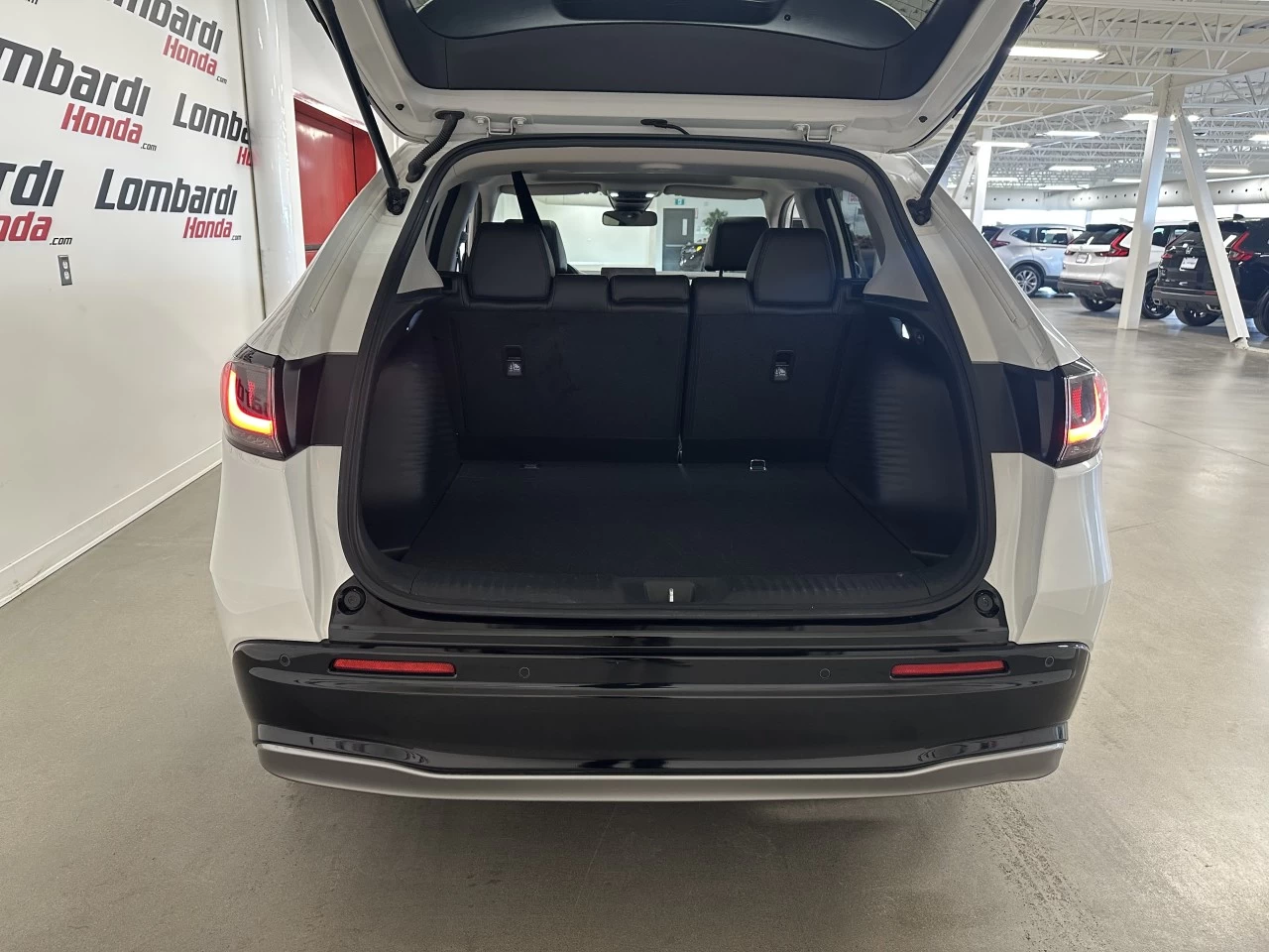 2023 Honda HR-V EX-L Navi Main Image