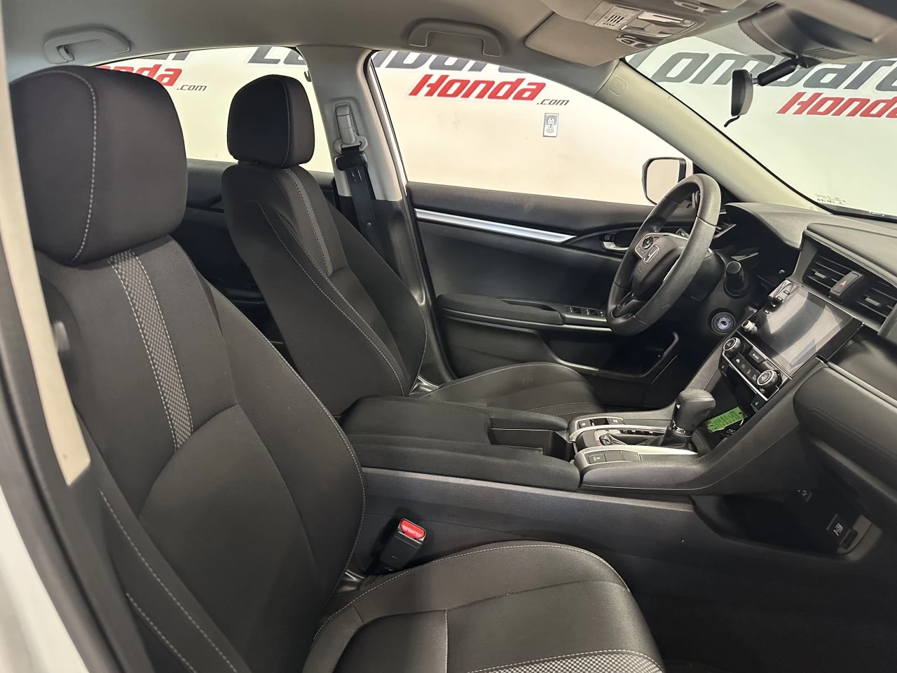 2020 Honda Civic
                                                    LX Main Image