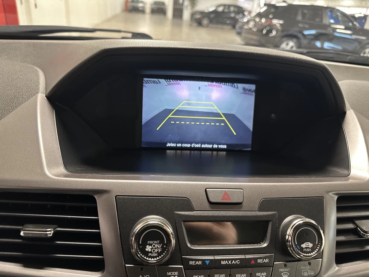 2017 Honda Odyssey SE Image principale