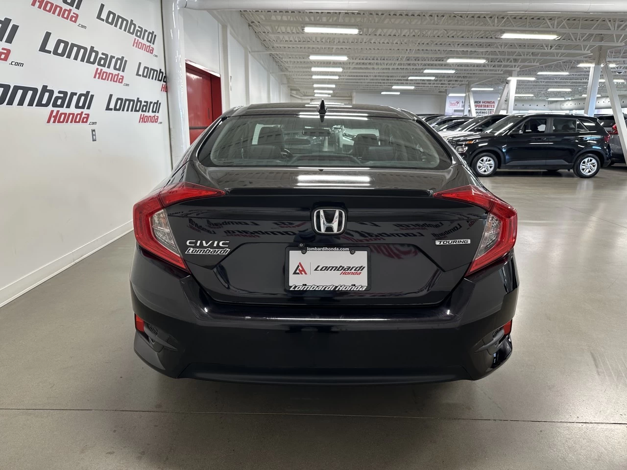 2016 Honda Civic Touring Main Image