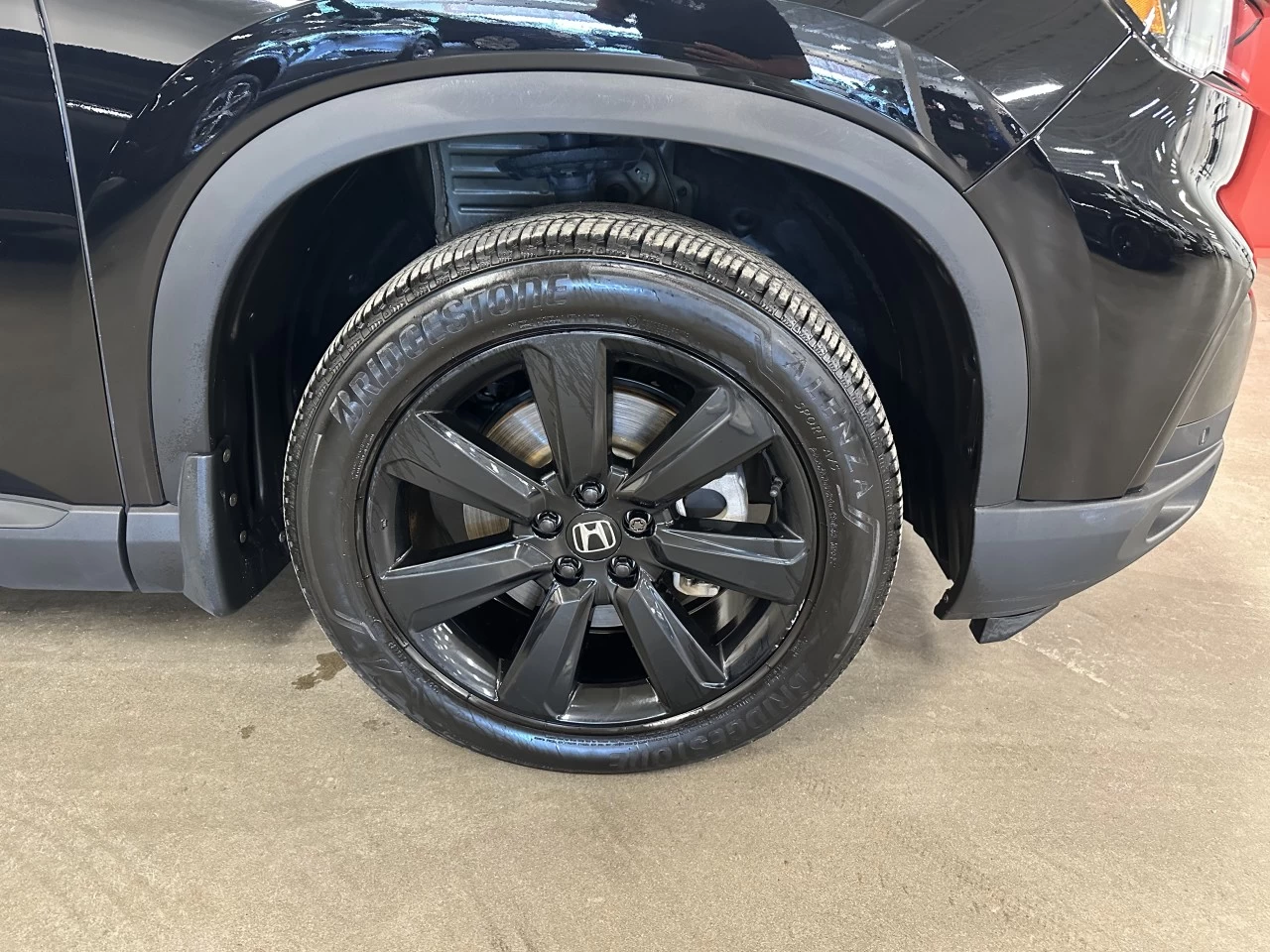 2023 Honda Pilot
                                                    Black Edition Main Image