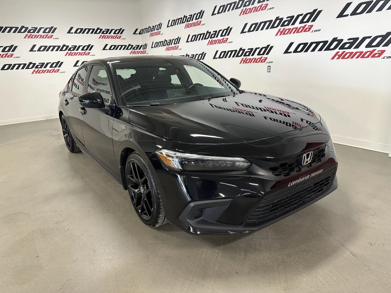 2023 Honda Civic Hayon Sport https://www.lombardihonda.com/resize/b990ff35b810a3abc0cc817b2ca24889-1