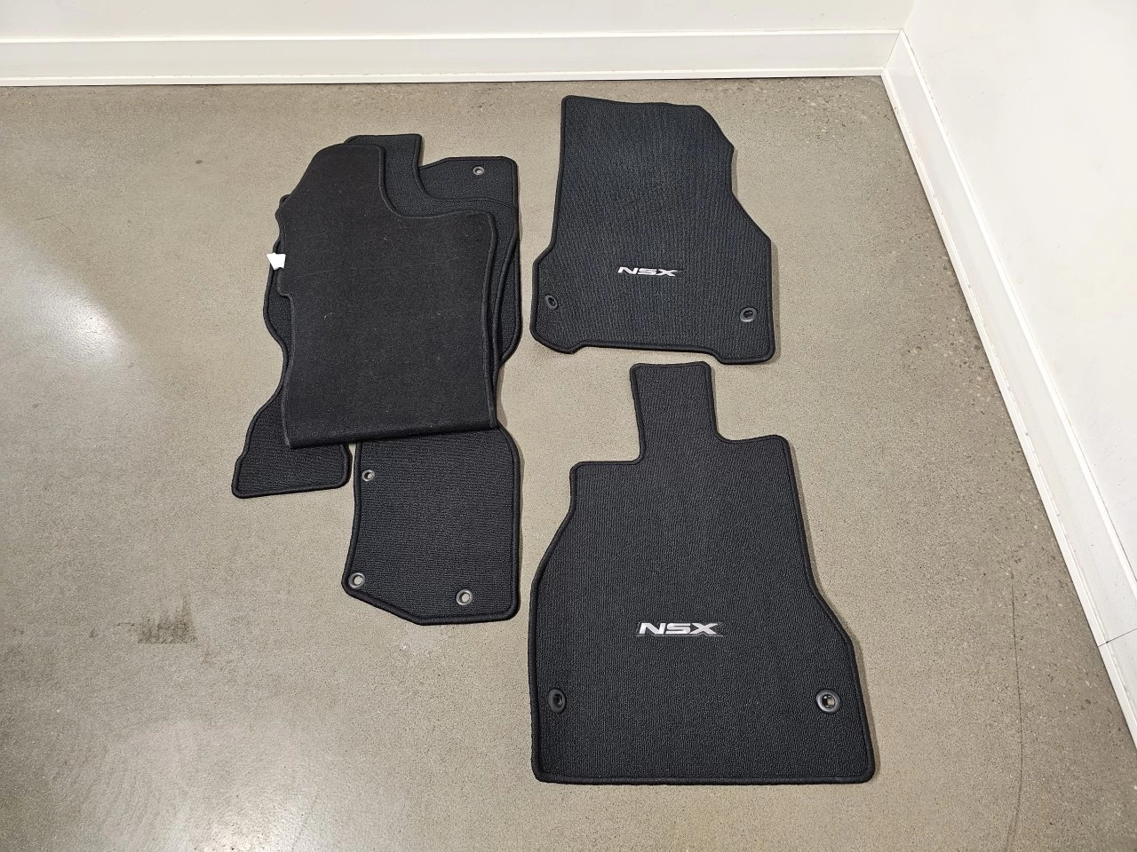 2017 Acura NSX FULL MAT PPF - FULL CARBONE - ORIGINAL - https://www.lombardihonda.com/resize/b990ff35b810a3abc0cc817b2ca24889-1