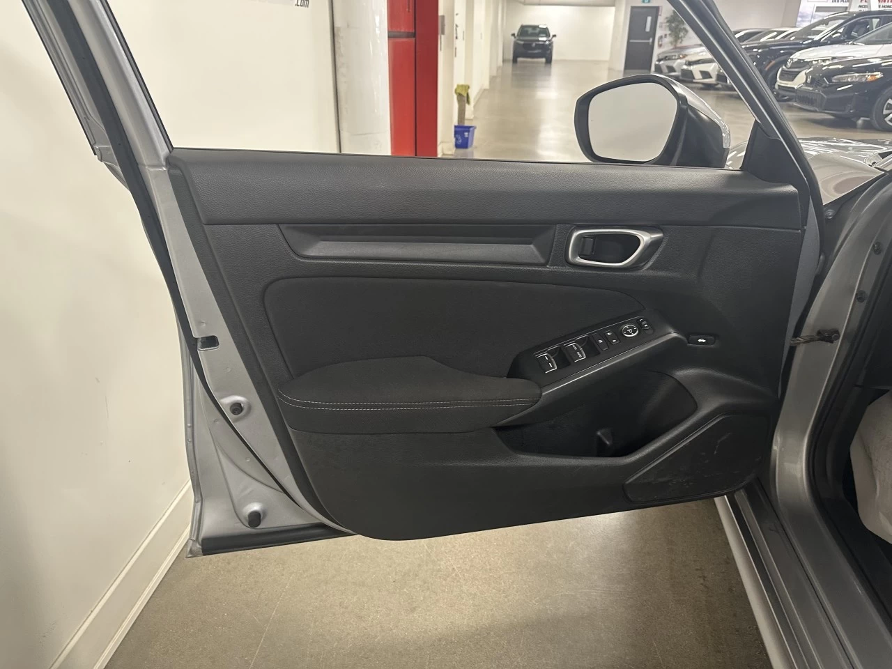 2023 Honda Civic Berline LX Main Image
