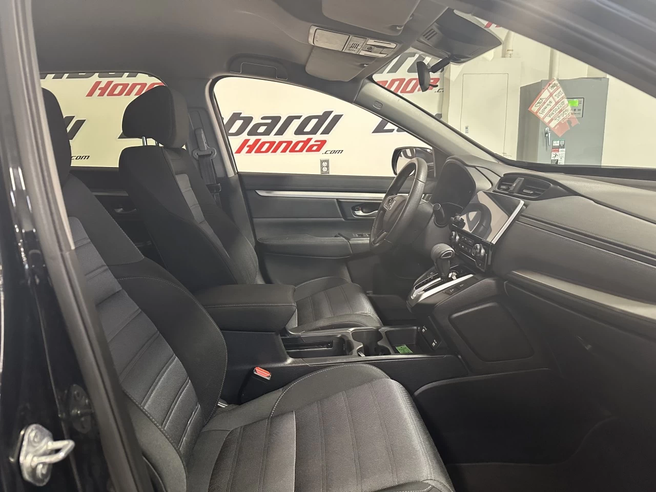 2022 Honda CR-V LX Main Image