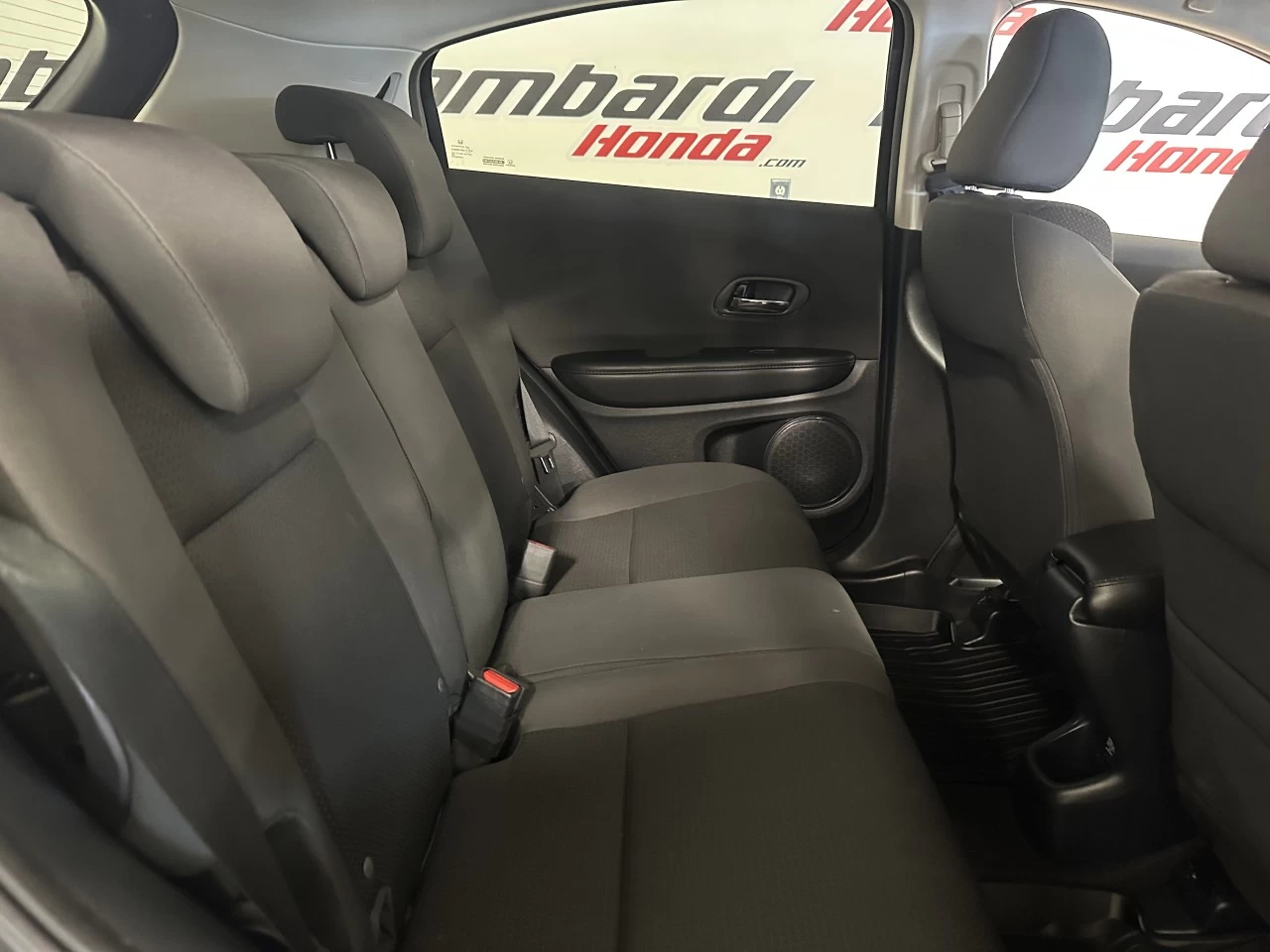 2022 Honda HR-V LX Main Image