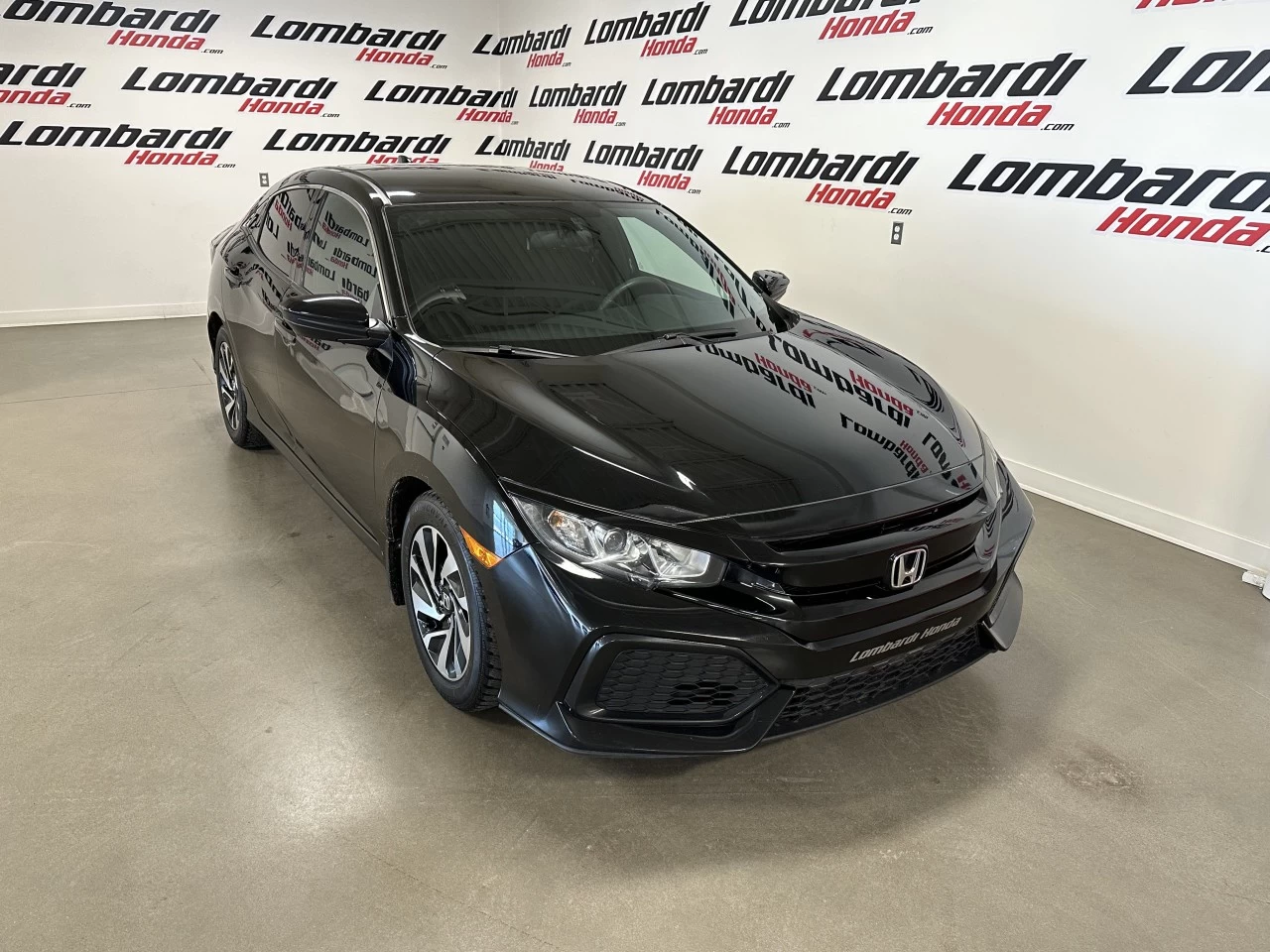 2018 Honda Civic
                                                    LX Image principale