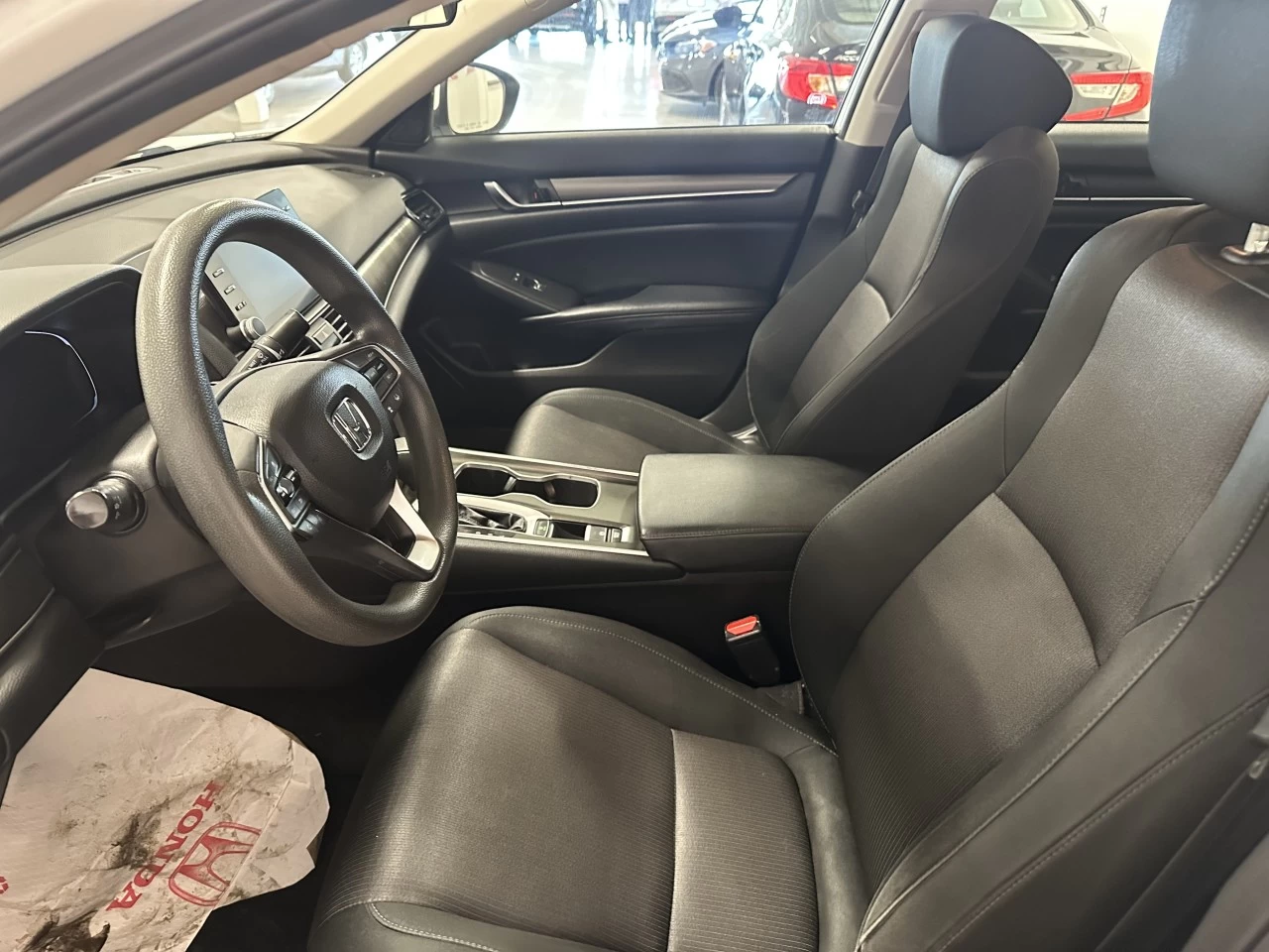 2018 Honda Berline Accord LX Main Image