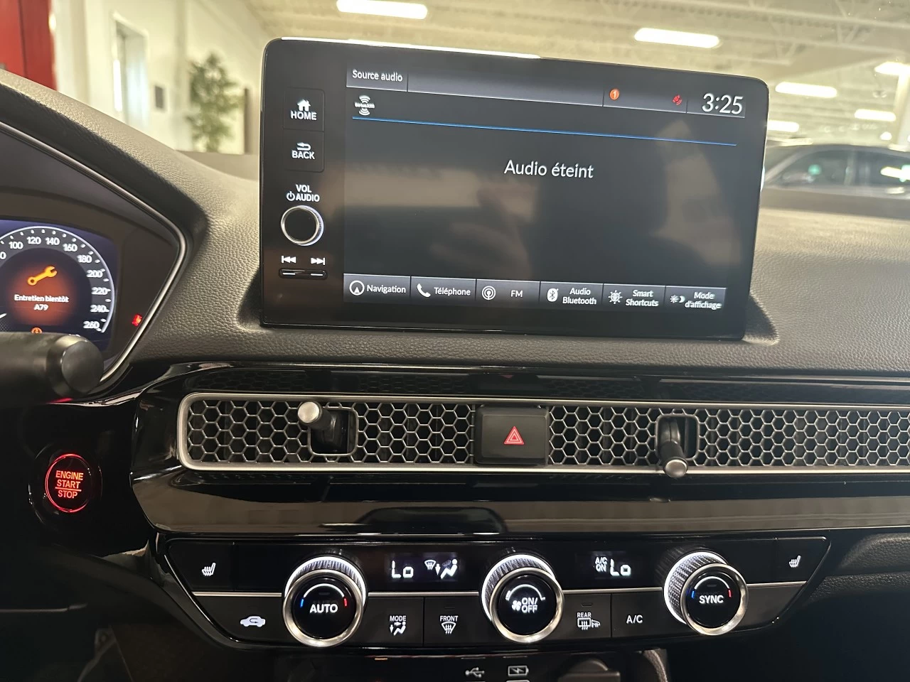 2023 Honda Civic
                                                    Touring Image principale