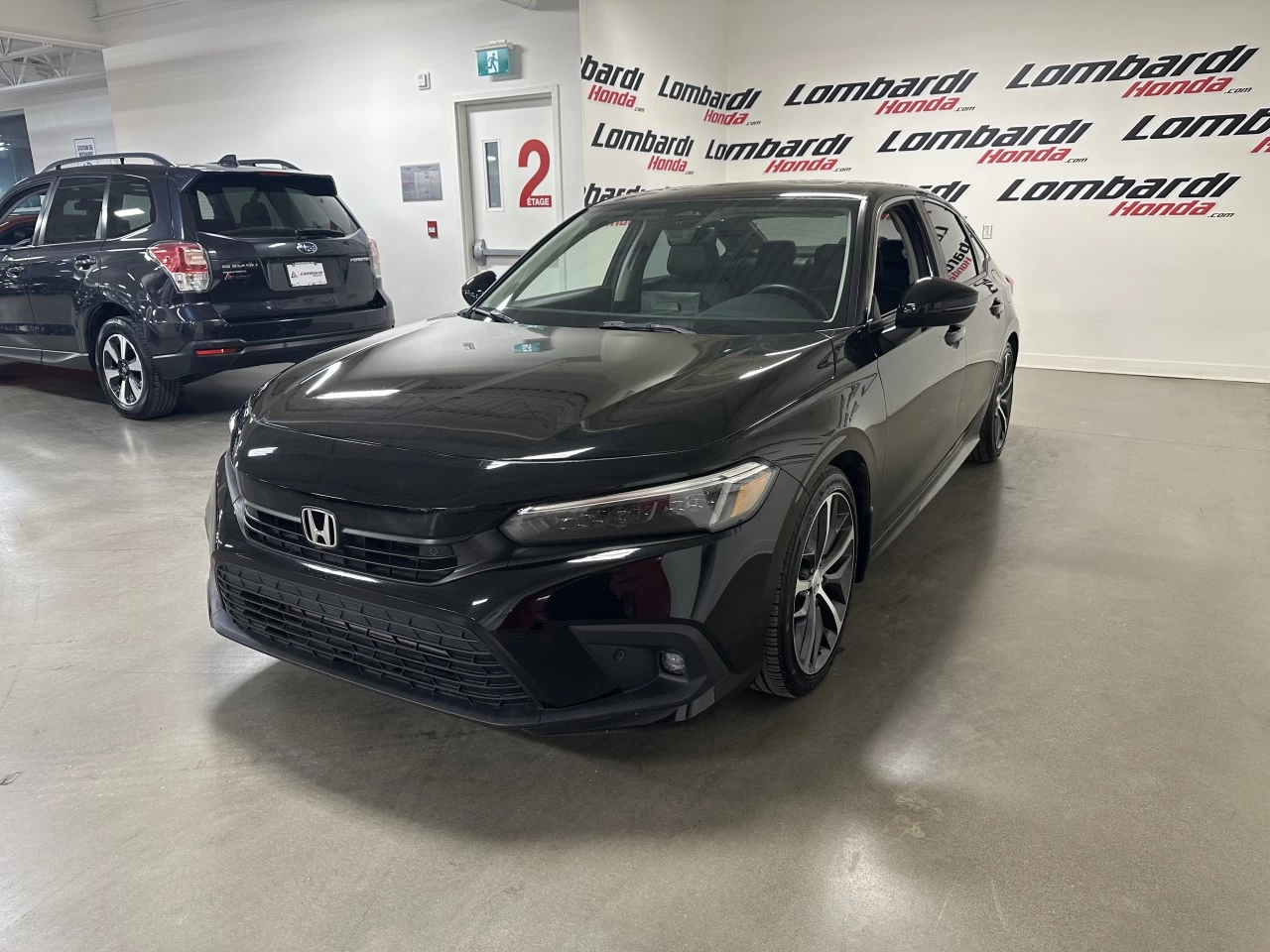 2022 Honda Civic Touring Main Image