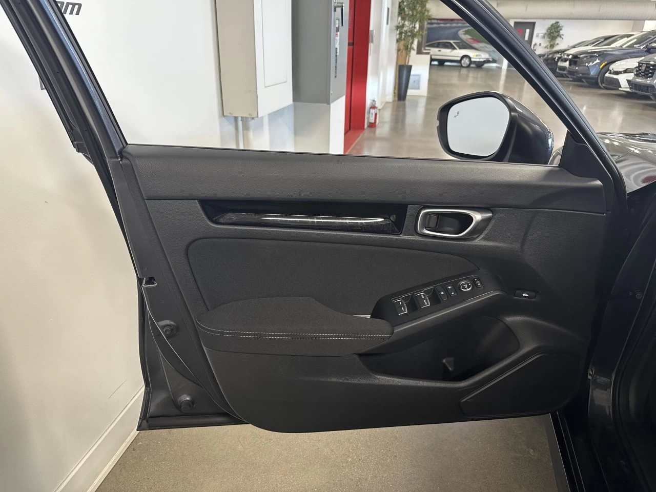 2023 Honda Civic
                                                    EX Image principale