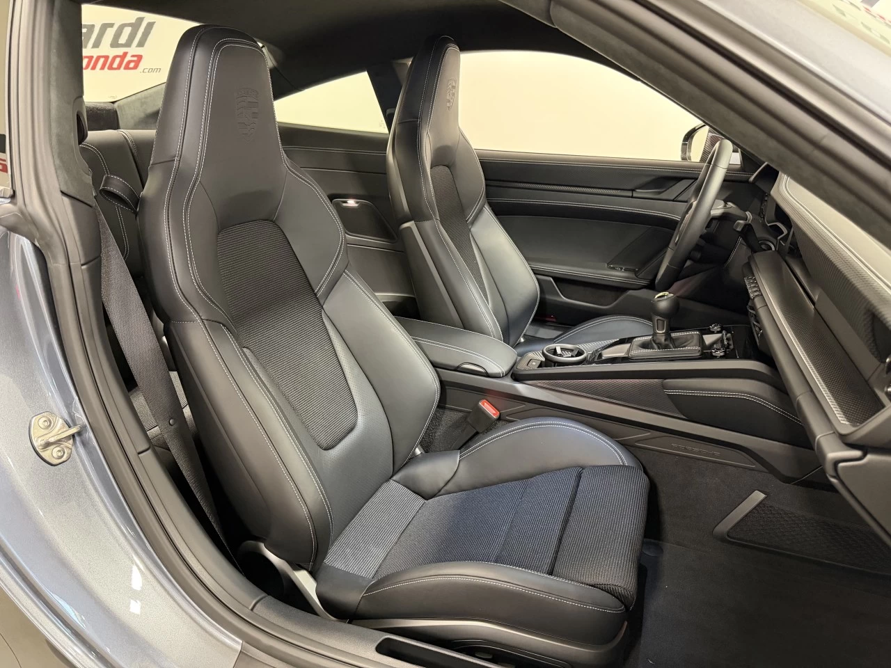 2026 Porsche 911 GT3 Main Image