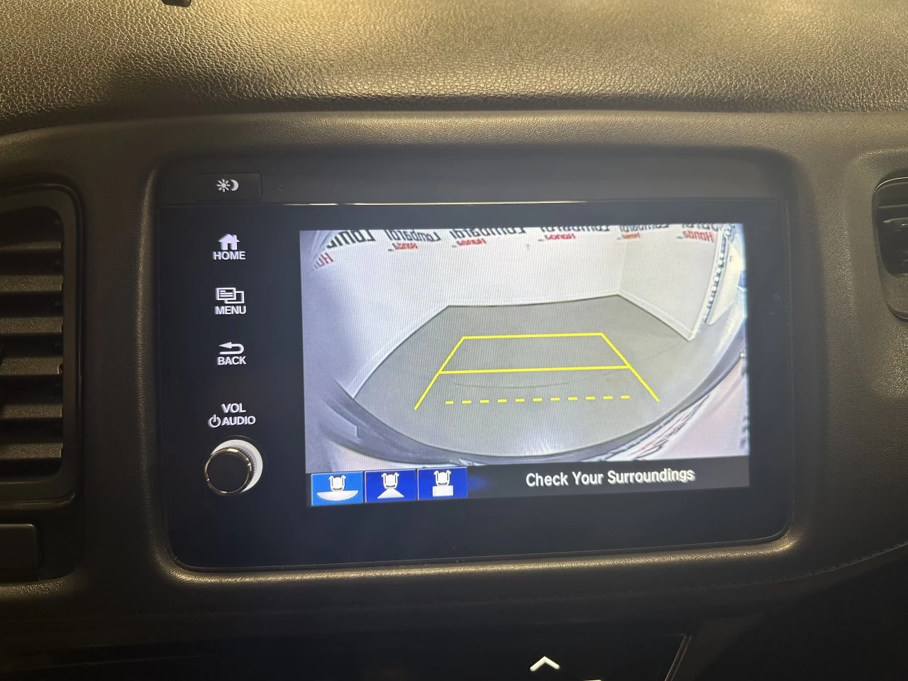 2020 Honda HR-V
                                                    LX Image principale