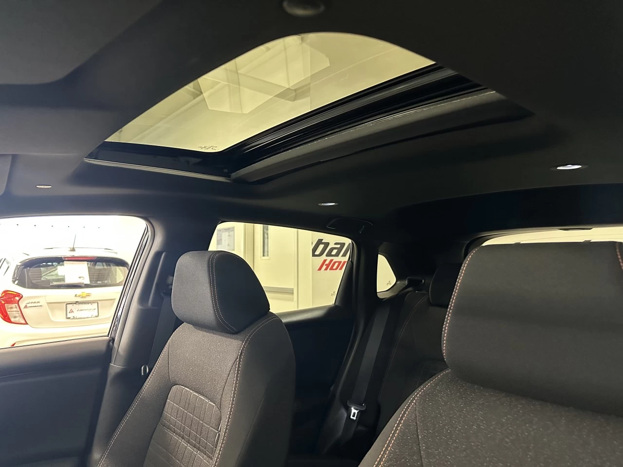 2024 Honda HR-V Sport-B Main Image