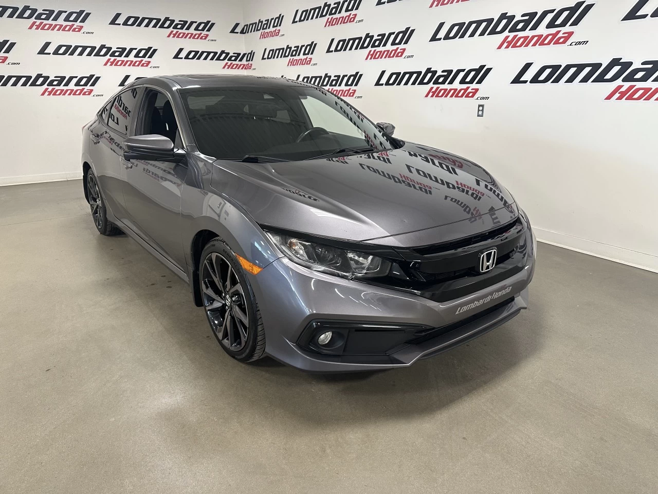 2021 Honda Civic
                                                    Sport Main Image