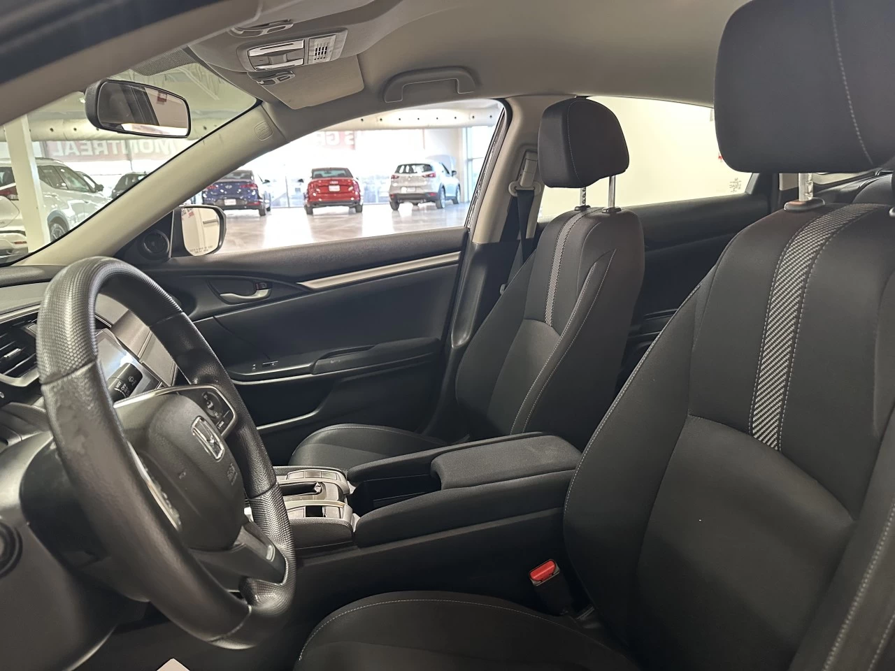 2016 Honda Civic LX Image principale