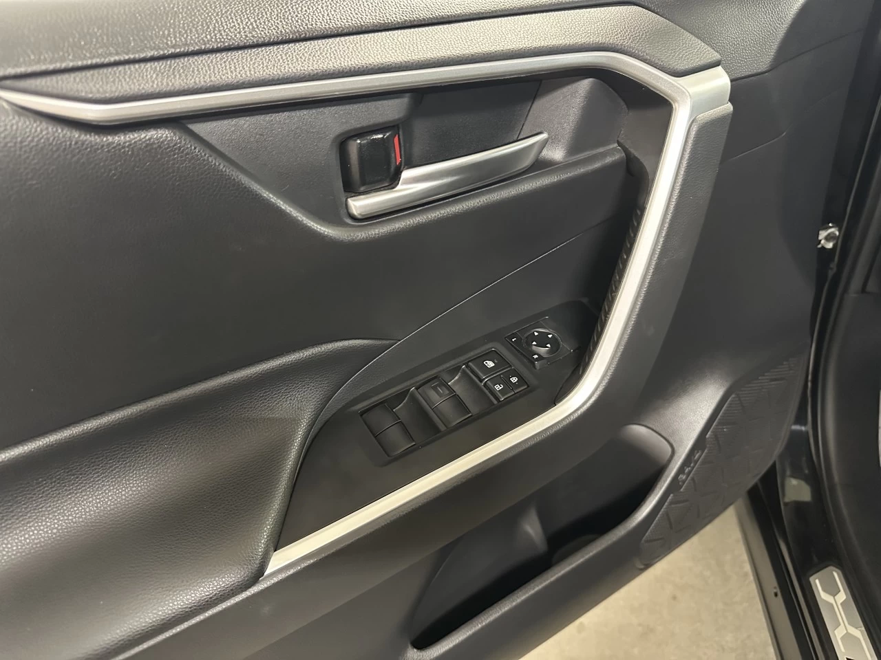 2019 Toyota RAV4 Trail Image principale