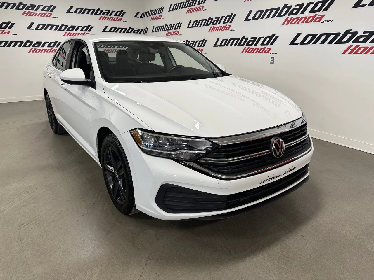 2024 Volkswagen Jetta Comfortline Main Image