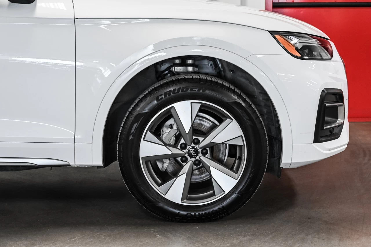 2024 Audi Q5 Komfort https://www.lombardihonda.com/resize/b990ff35b810a3abc0cc817b2ca24889-1