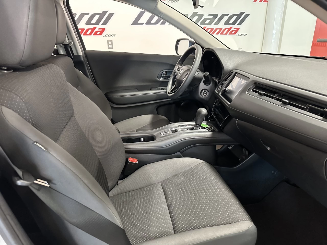 2020 Honda HR-V LX https://www.lombardihonda.com/resize/b990ff35b810a3abc0cc817b2ca24889-1