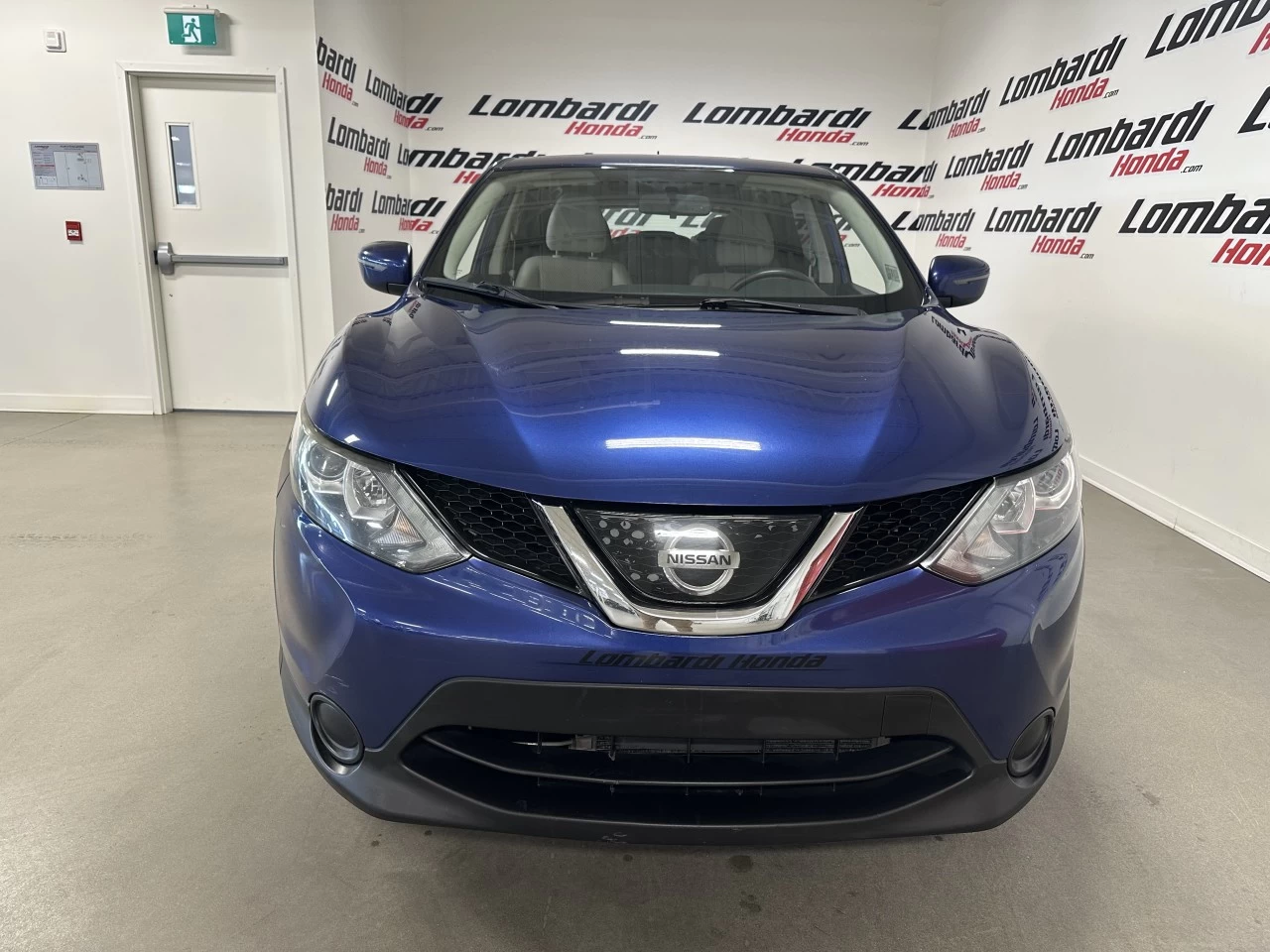 2018 Nissan Qashqai S https://www.lombardihonda.com/resize/b990ff35b810a3abc0cc817b2ca24889-1