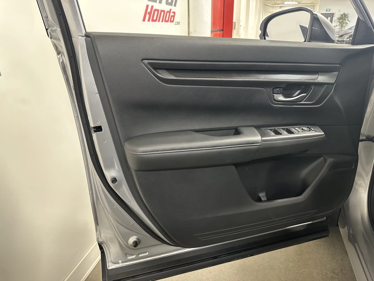 2024 Honda CR-V LX-B Main Image